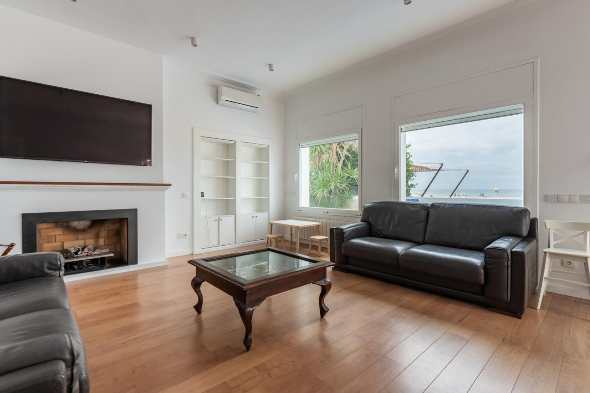 Beach Villa Cristina By Hhbcn Castelldefels Eksteriør billede